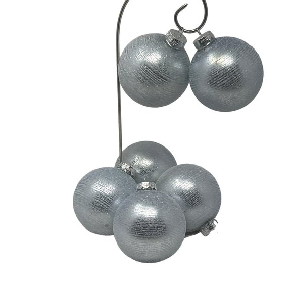 Christmas Ornaments‎ - Baby Blue Snowy Sparkly Glass Ornaments - Set of 6 - Picture 1 of 3